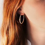 Créoles gold 375 3 tones 36 mm - view worn 1