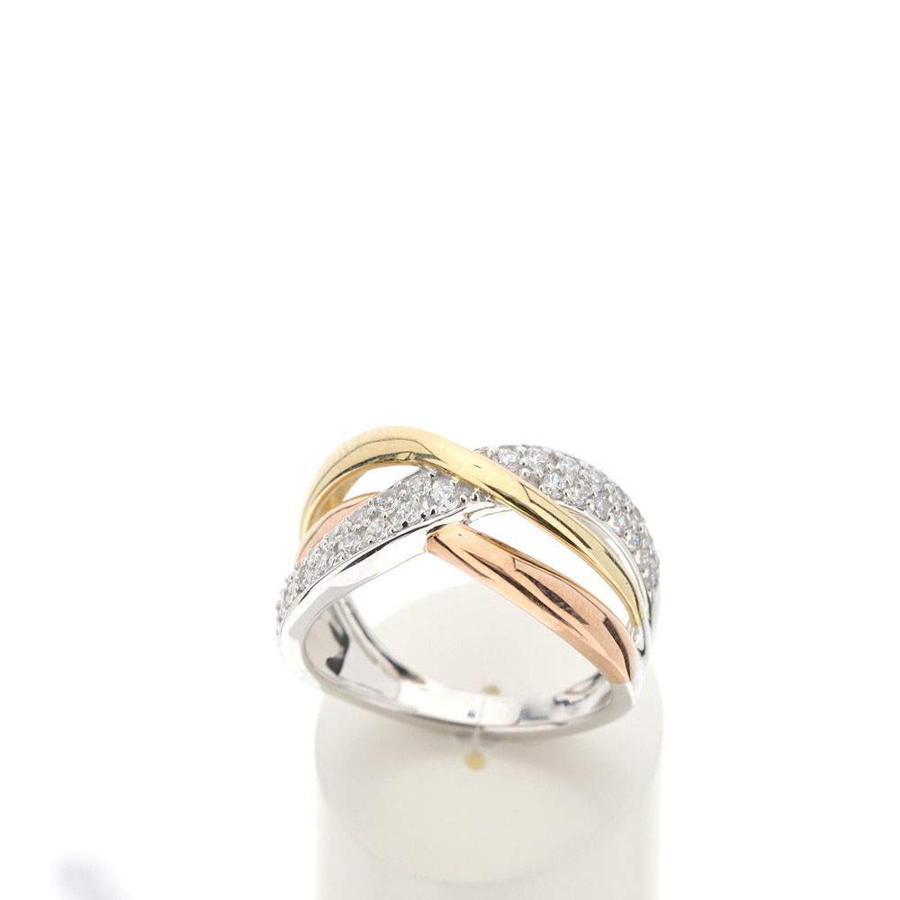 Bague 3 ors 750 anneaux entrelacés diamants synthétiques 0,50 carat - vue 2