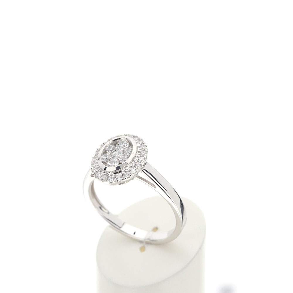 Bague or 750 blanc diamants synthétiques 0.50 carat - vue 3