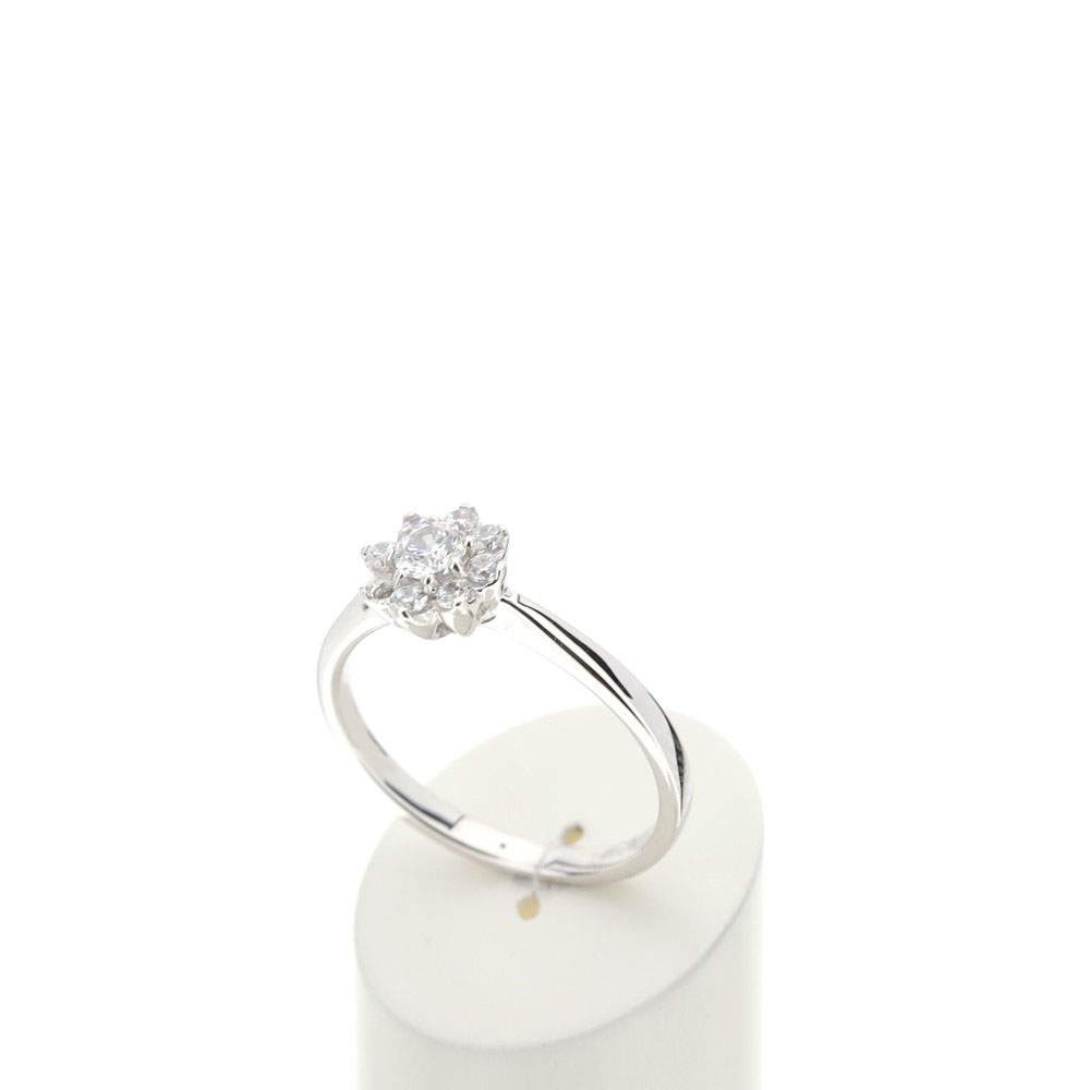 Bague or 750 blanc diamants synthétiques 0.40 carat - vue 3