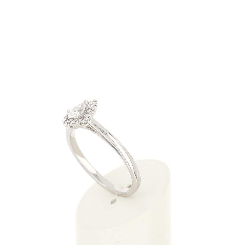Bague or 750 blanc poire diamants synthétiques 0,31 carat - vue 4