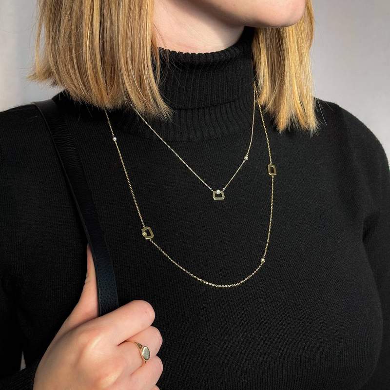 Collier or 375 jaune diamants synthétiques - vue porté 3