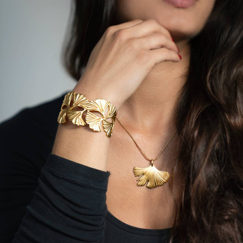 Parure en acier jaune