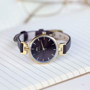 Montre MATY femme bracelet cuir noir