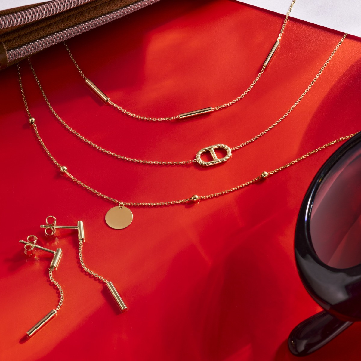Collier or 375 jaune - vue D1