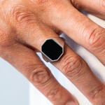 Chevalière argent 925 octogone onyx - vue porté 1