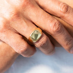 Chevalière plaqué or - vue porté 1