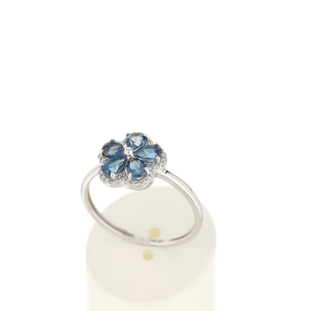 Bague or blanc 375 topazes London Blue diamants - vue 2