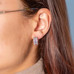 Créoles argent zirconias 15 mm - vue porté 1