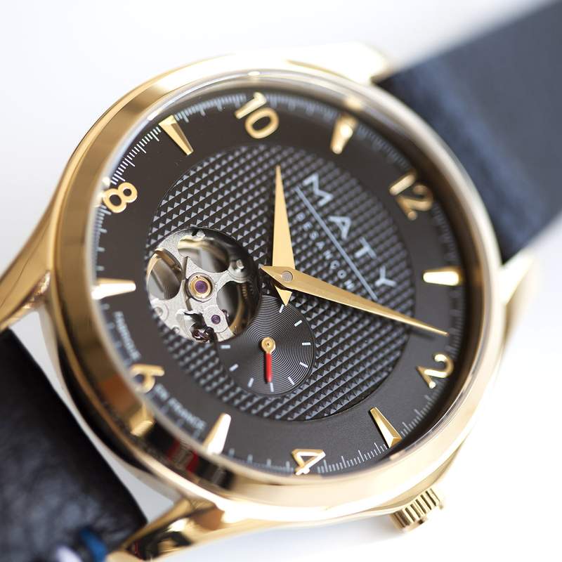 Montre homme coeur ouvert automatique acier doré bracelet cuir noir - vue D3