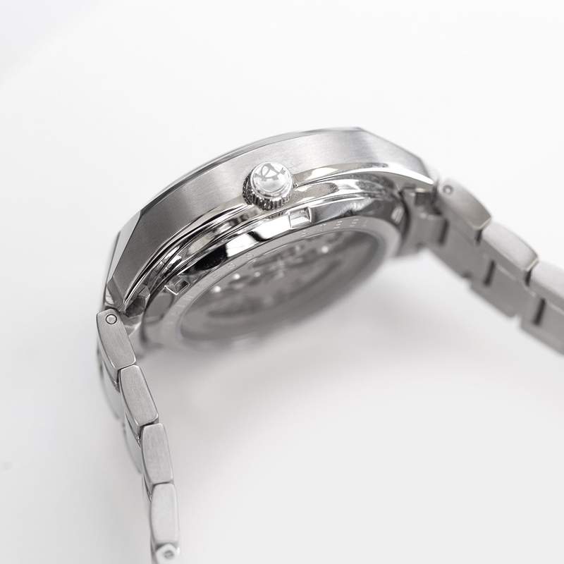 Gecombineerd automatisch stalen skelethorloge met stalen armband - zicht D6