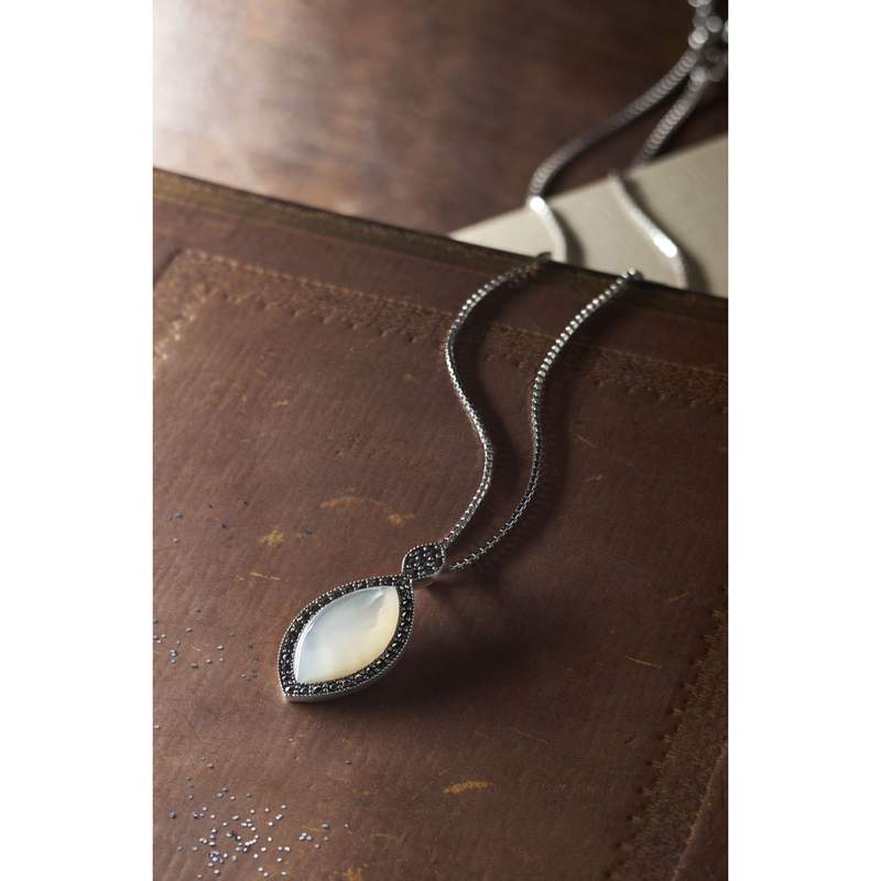 Collier argent 925 nacre marcassites 40 à 45 cm - vue 1