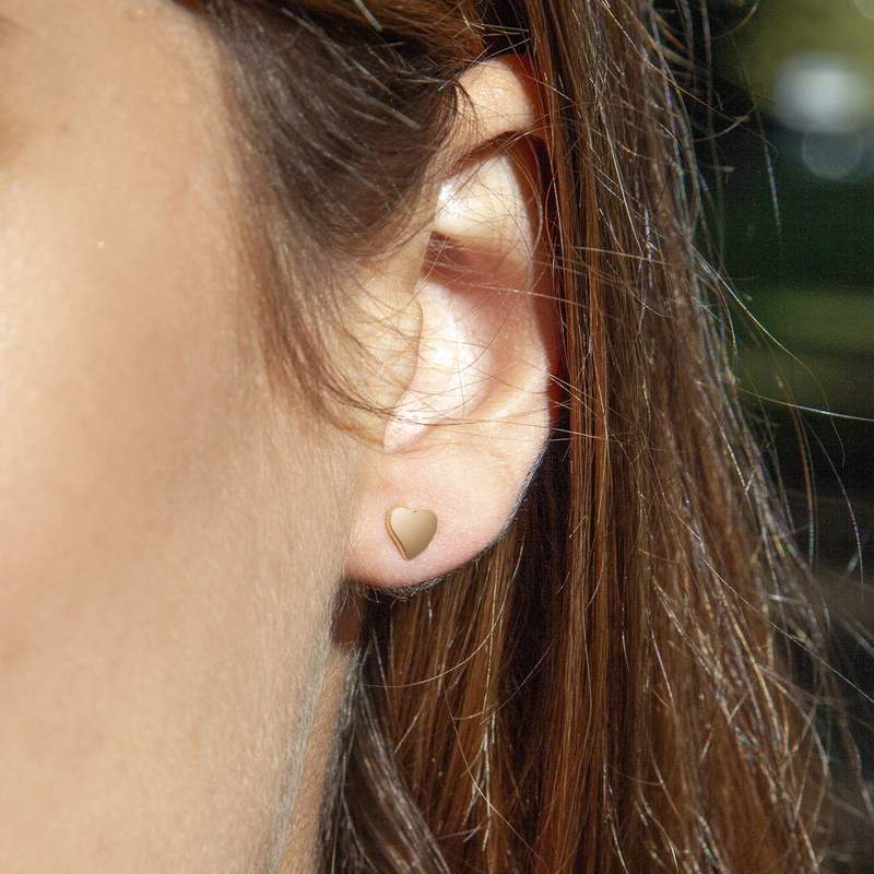 Earrings yellow gold 375 heart - view worn 2