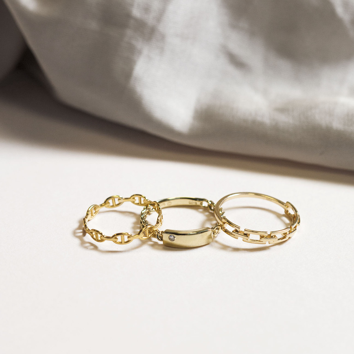 Bague or jaune 375, 1 diamant. - vue D3