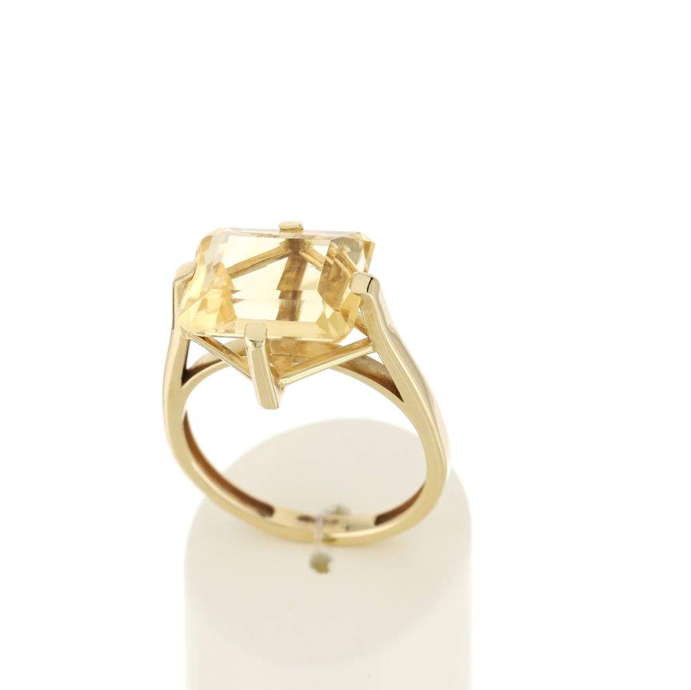 Bague or jaune 750, 1 citrine de 5 carats. - vue 2
