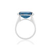 Ring van 750 witgoud, 1 behandelde London Blue topaas van 7,42 karaat. - weergave V2