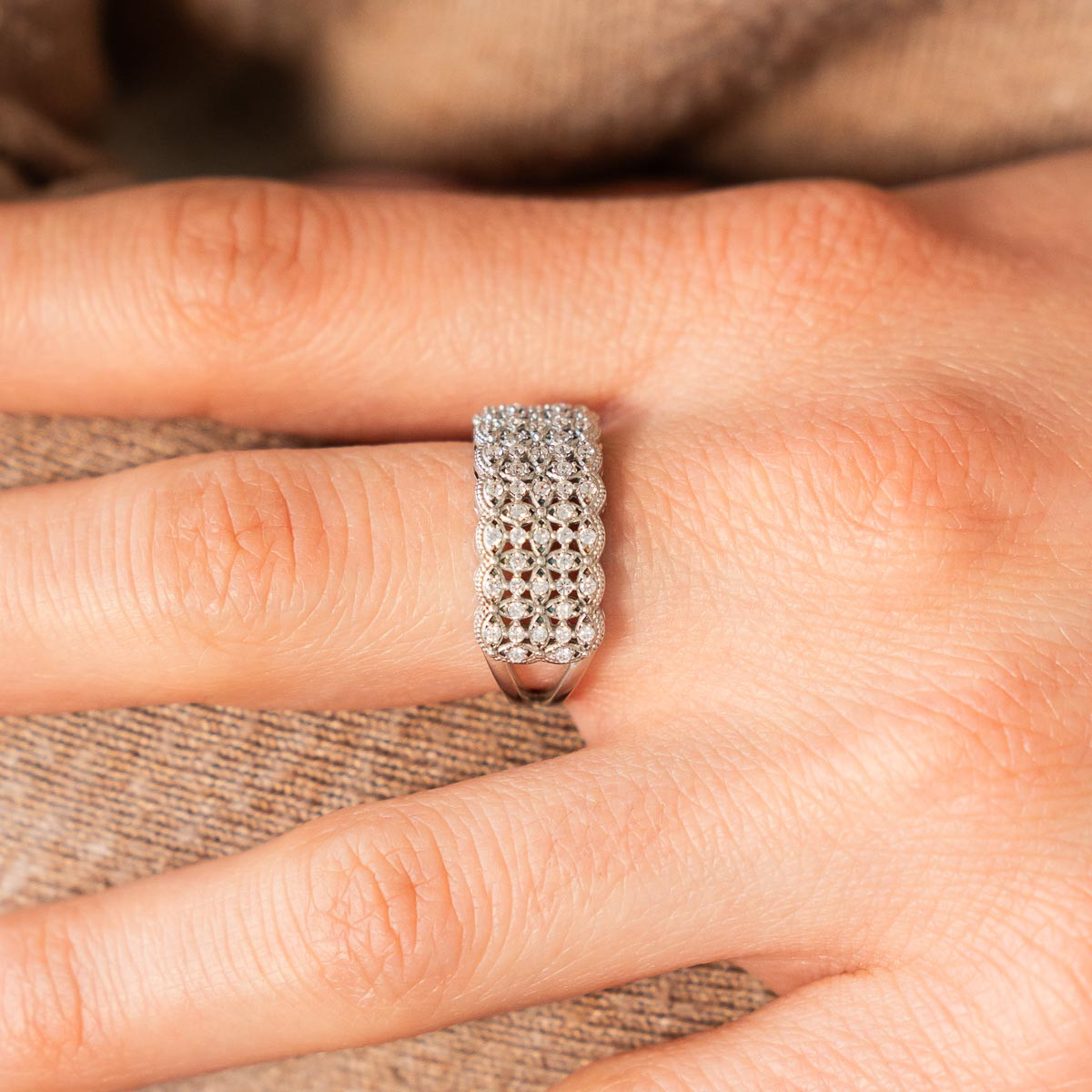 Bague argent 925, zirconias. - vue porté 1