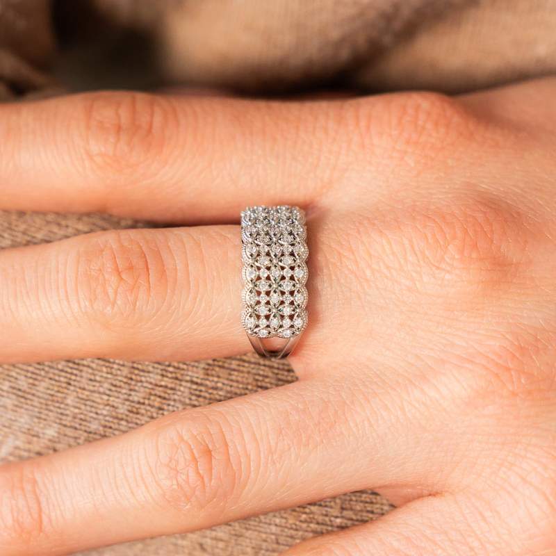 Bague argent 925, zirconias. - vue porté 1