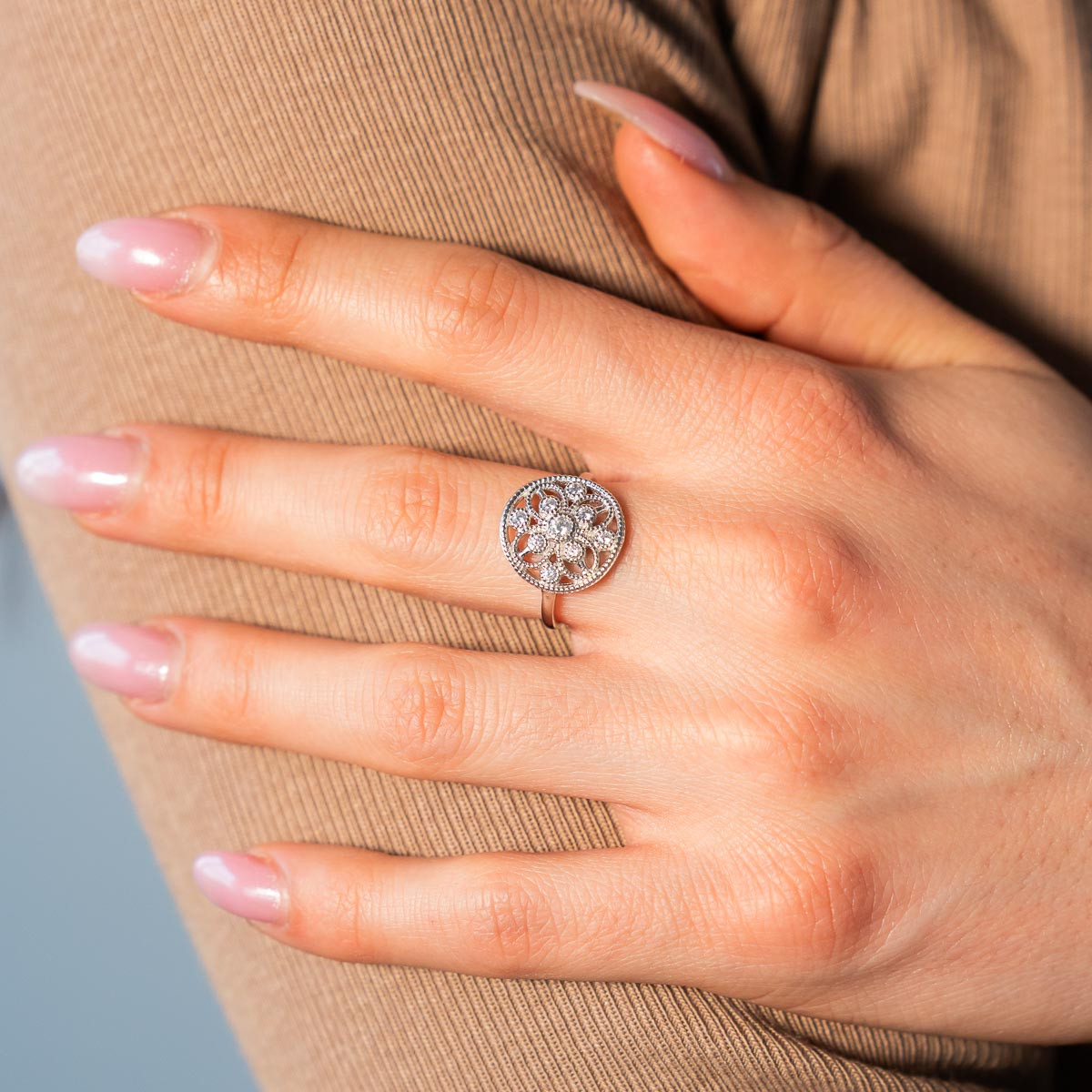 Bague argent 925, zirconias. - vue porté 1