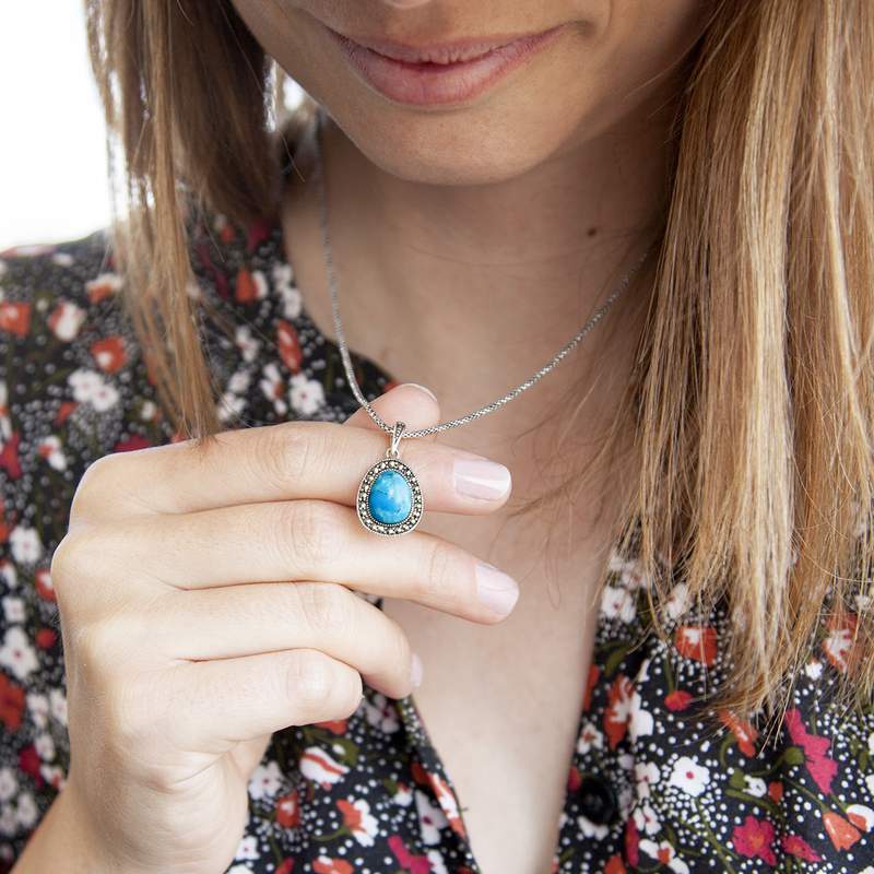 Collier argent 925 turquoise imitation marcassites 45 cm - vue porté 2