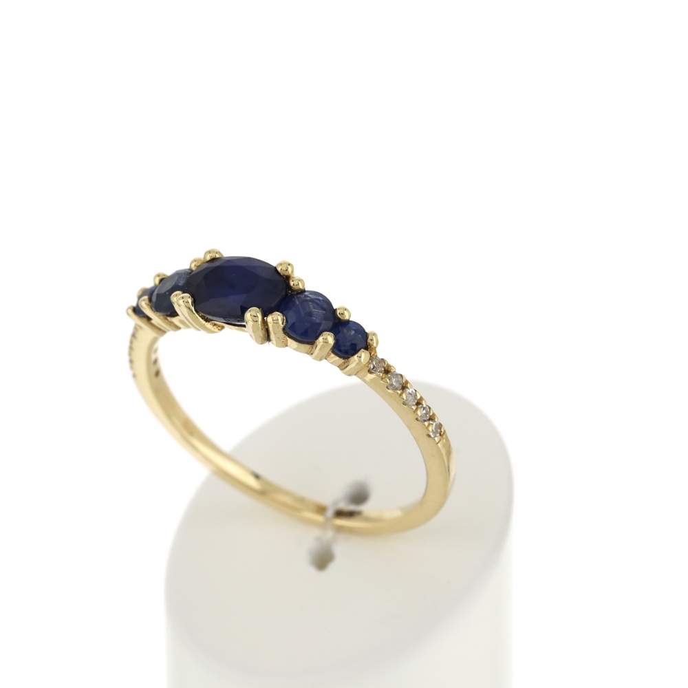Yellow gold ring 375 sapphires diamonds - view 3
