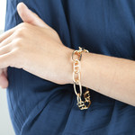 Bracelet plaqué or 20 cm maille marine alternée et maillons ronds - vue porté 1