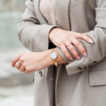 Yellow gold ladies' watch