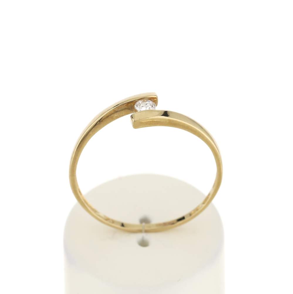 375 yellow gold ring with white zirconia - view 1
