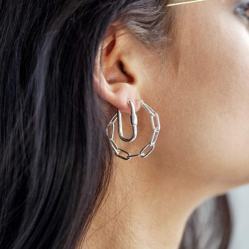 Boucles d'oreilles argent 925 motif fermoir à visser rectangulaire - vue porté 3