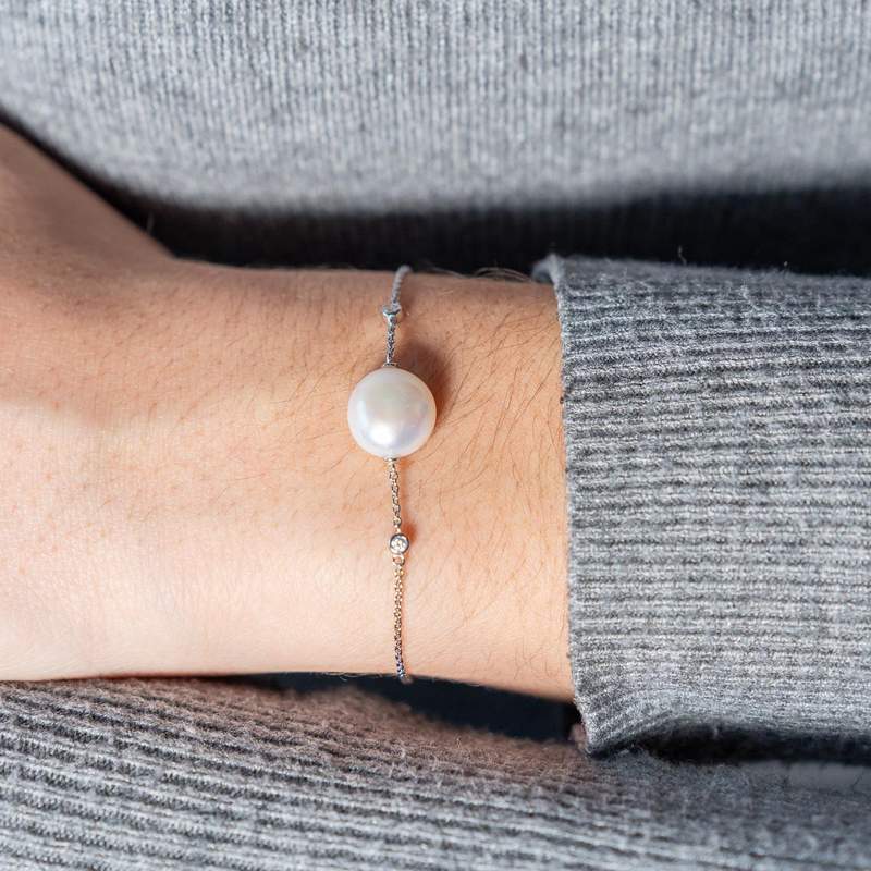 Bracelet argent 925 perle de culture de chine zirconias - vue porté 1