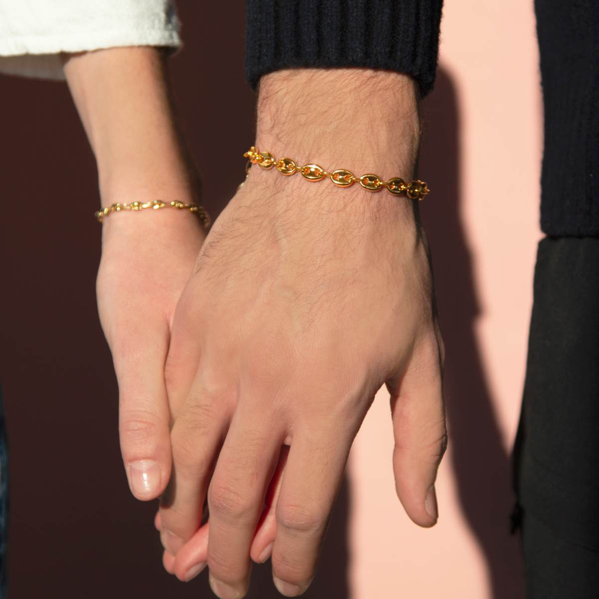 Bracelet or 375 jaune, maille grain de café, 18.5 cm - vue porté 1