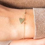 Bracelet or jaune 375 pampille coeur 19 cm - vue porté 1