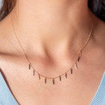 Collier or jaune 375 pampilles 43 cm - vue porté 1