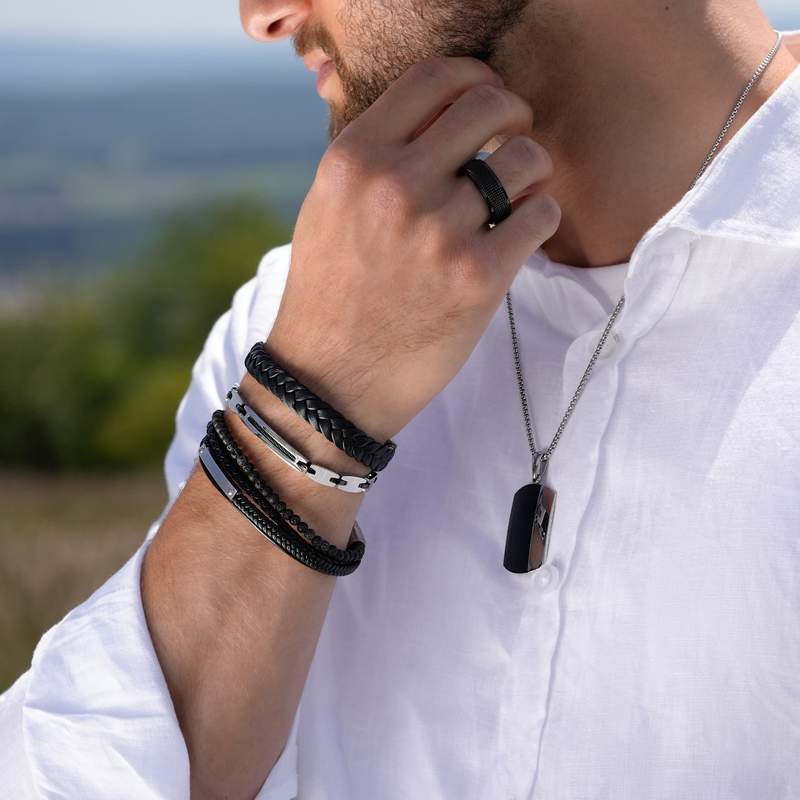 Bracelet acier bicolore noir 21 cm - vue porté 2