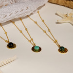 Collier plaqué or jaune, disque et amazonite en pampille 48 cm - vue D1
