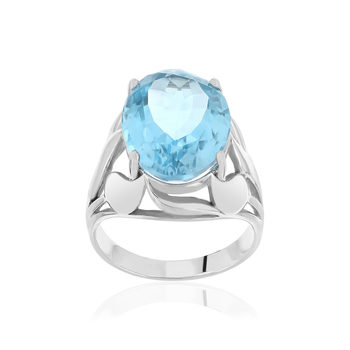 925 Sterling Silver Ring with a 10-Carat Treated Blue Topaz