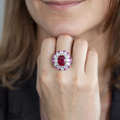 Bague argent 925, pierres synthétiques rouges zirconias - vue 1
