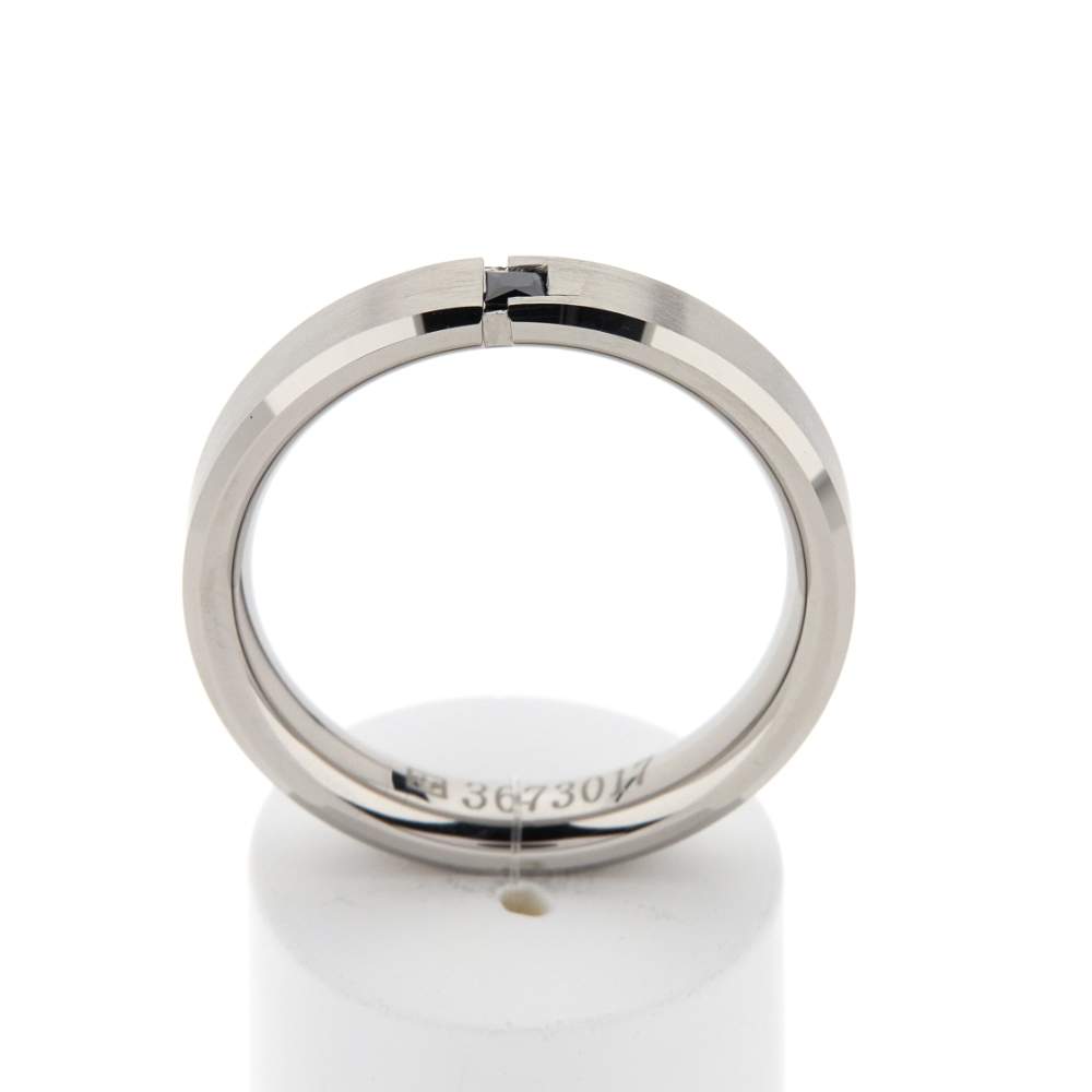 Alliance platine 950 blanc diamant noir traité HSI 0.1 carat - vue 1