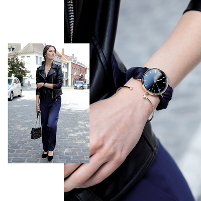 Montre Disney Jasmine dorée jaune foulard bleu - vue Vporté 1