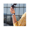 Montre femme chromée carrée bracelet cuir bleu - vue Vporté 1