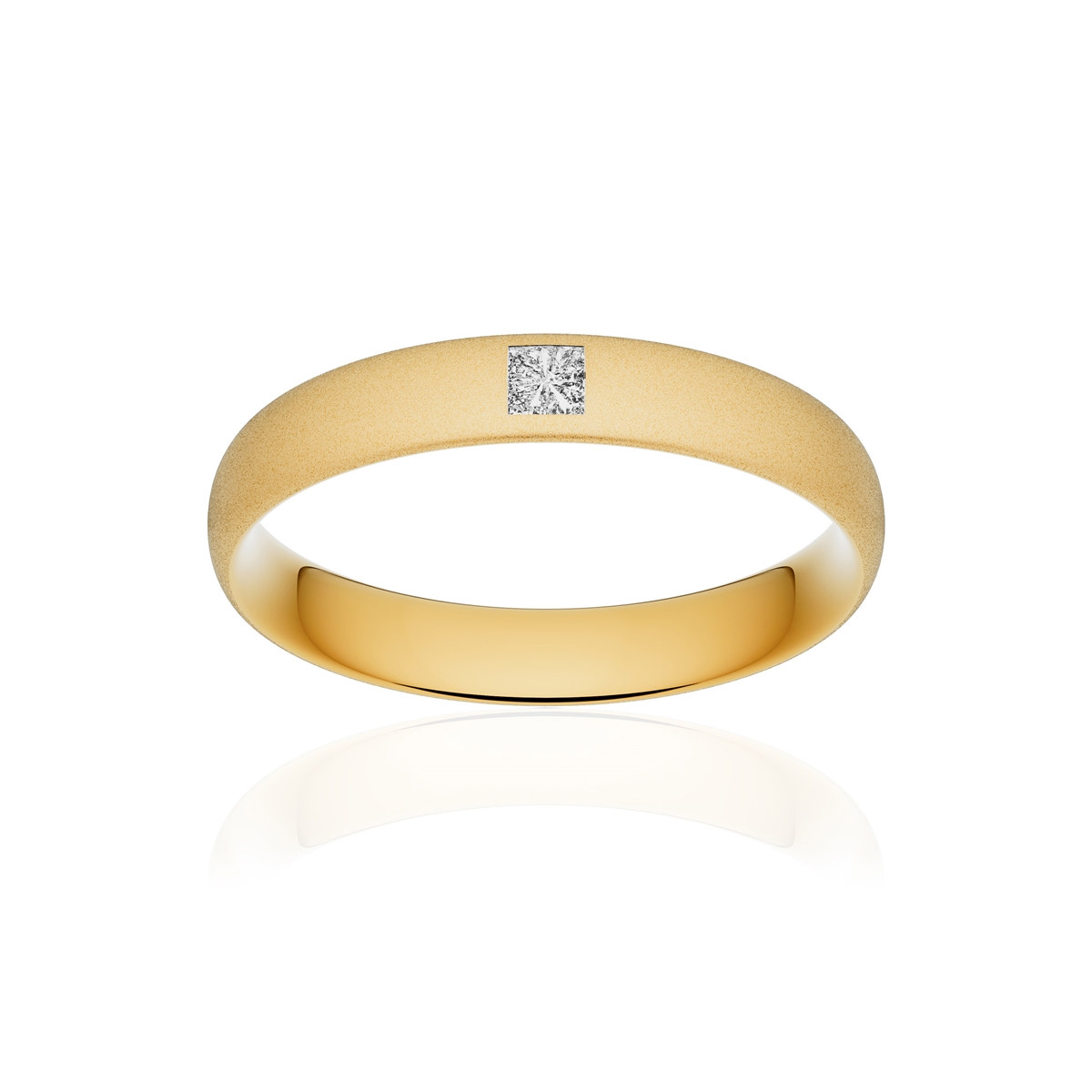 Alliance or 750 jaune sablé demi-jonc confort 4mm diamant princesse