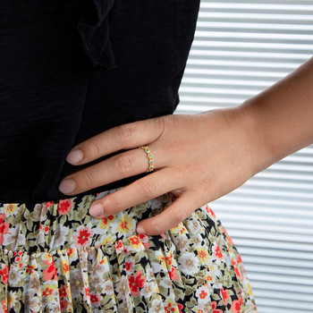 Bague plaqué or jaune perlée motif soleil et résine bleue