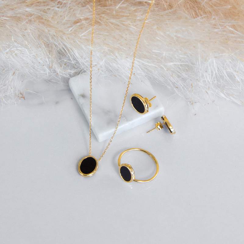 Boucles d'oreilles or 750 jaune onyx ovale - vue D2