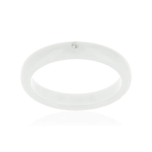 White resin zirconia ring