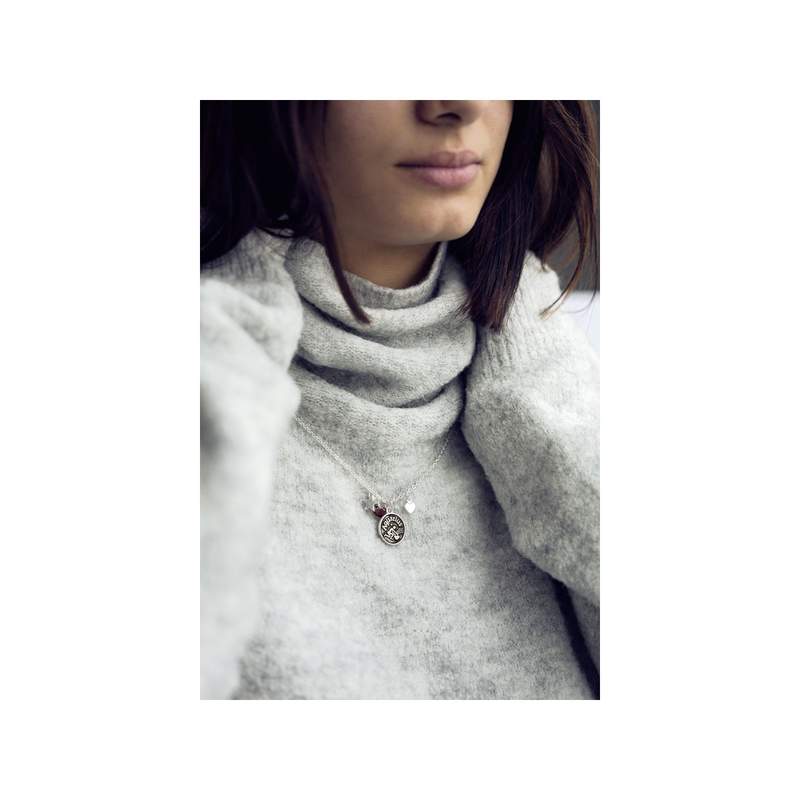 Collier laiton rhodié verseau - vue porté 2