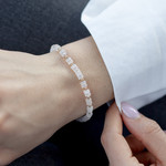 Bracelet plaqué or jaune quartz rose 19.5 cm - vue porté 1