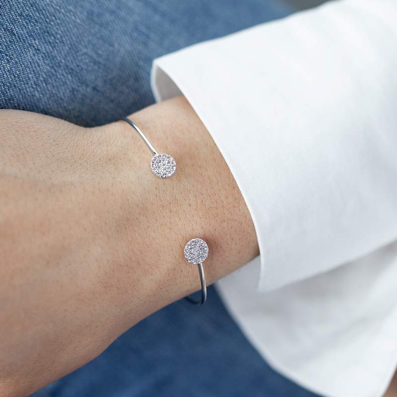 Bracelet argent 925 cercles zirconias 56 mm - vue porté 1
