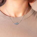 Zilveren ketting 925 met veermotief 42 cm - gedragen 1