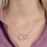 Collier argent 925 anneaux entrelacés 45 cm - vue porté 3