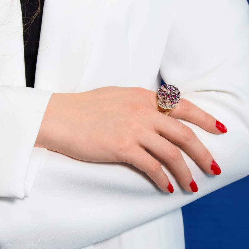 Bague argent 925 rose et ruthénium noir zirconias multicolores - vue porté 1